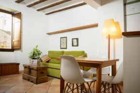 Apartamento De La Fuente, con terraza y parking